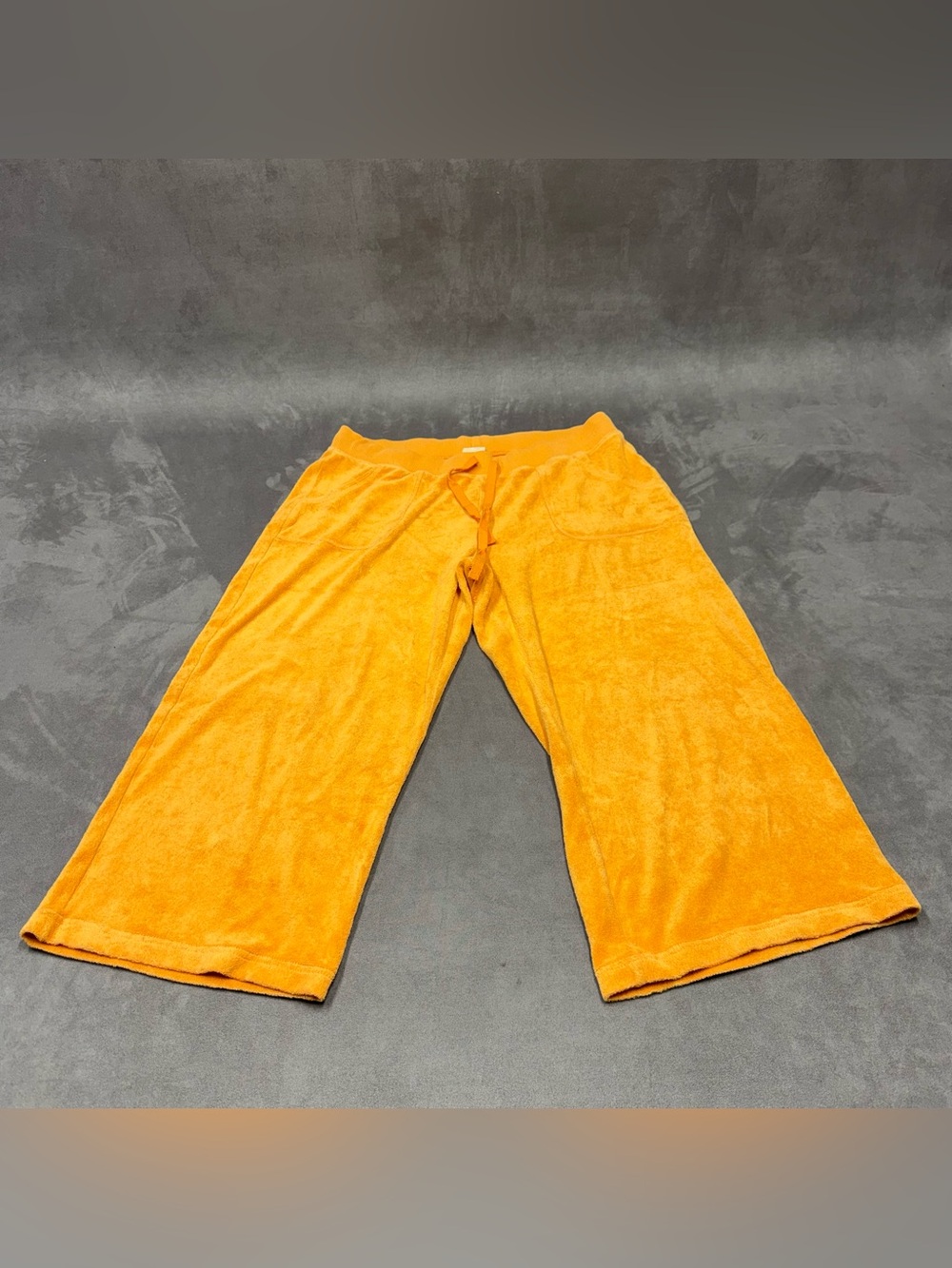 Covington Bright Orange velour terry cloth loungewear pants bottoms capri Large